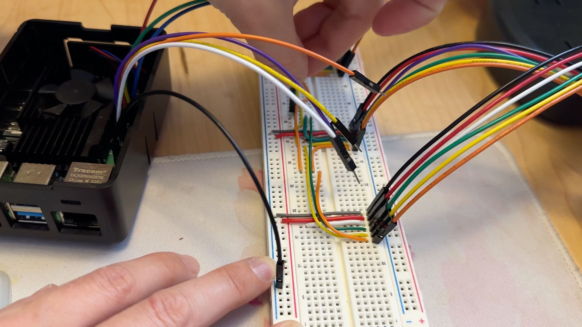 Creating the Raspberry Pi circuit